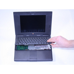 Замена клавиатуры Apple Powerbook 5300